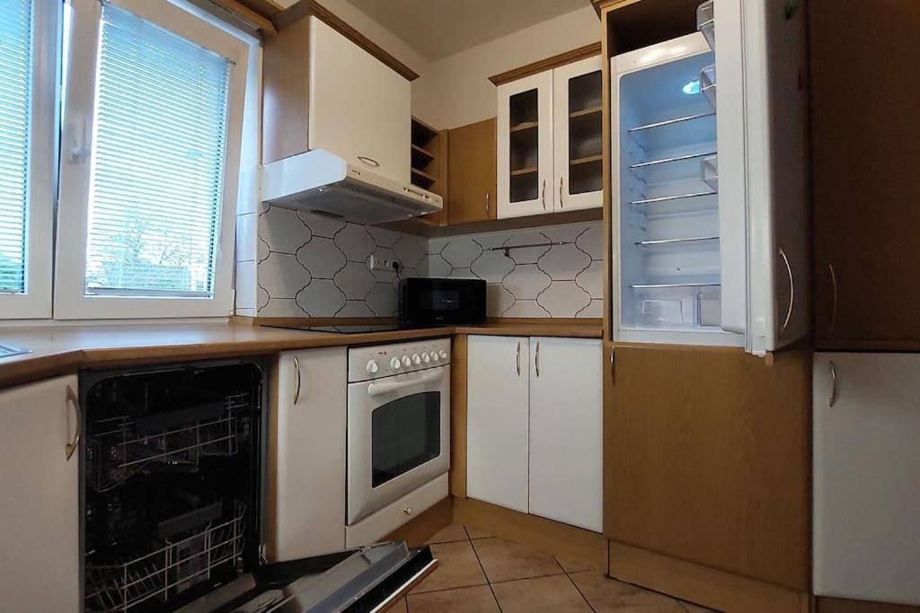 Tatil Evi Klasicky Dum, 5 Loznic , 5 Bedrooms, *